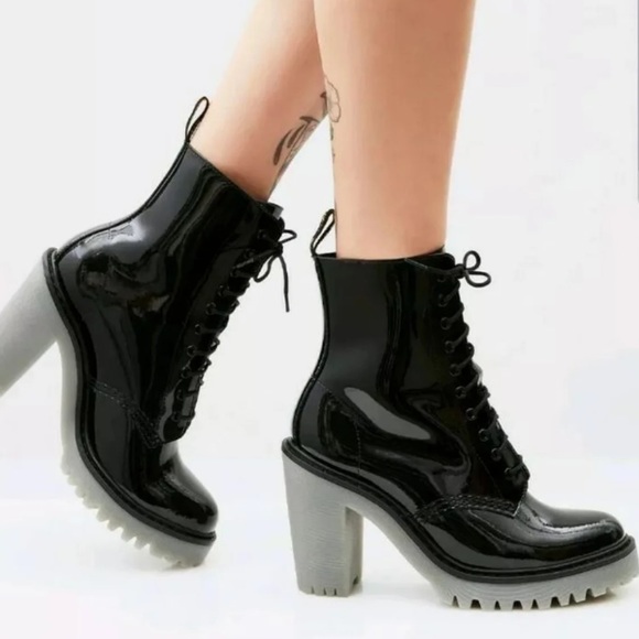 Dr Martens Kendra Boots Size 9l | Poshmark